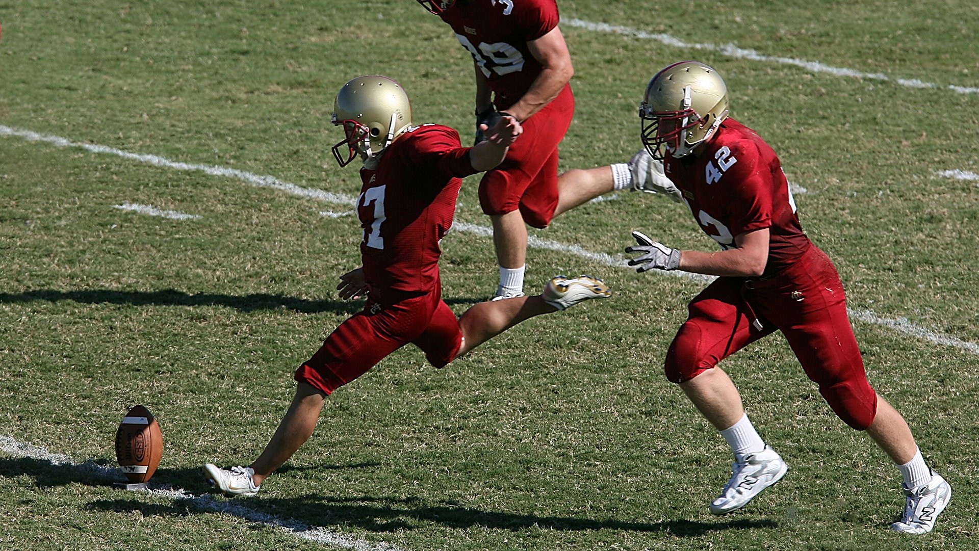 世界杯总评：造越位失败案例增加 后卫线配合稍有不慎就被单刀惩罚